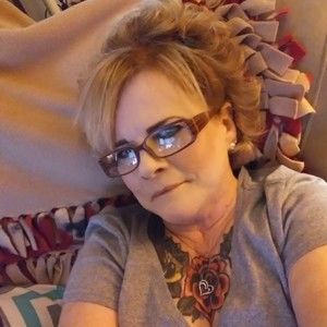 Meet your Posher, Paula